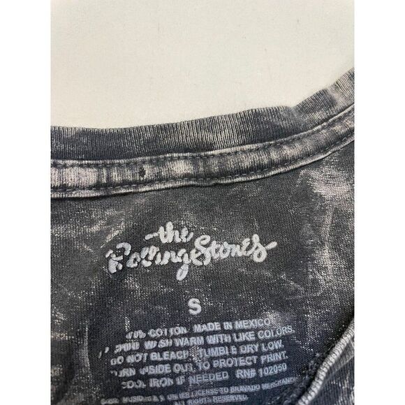 The Rolling Stones Graphic T-shirt Women Small Black Acid Wash Music - Picture 5 of 6